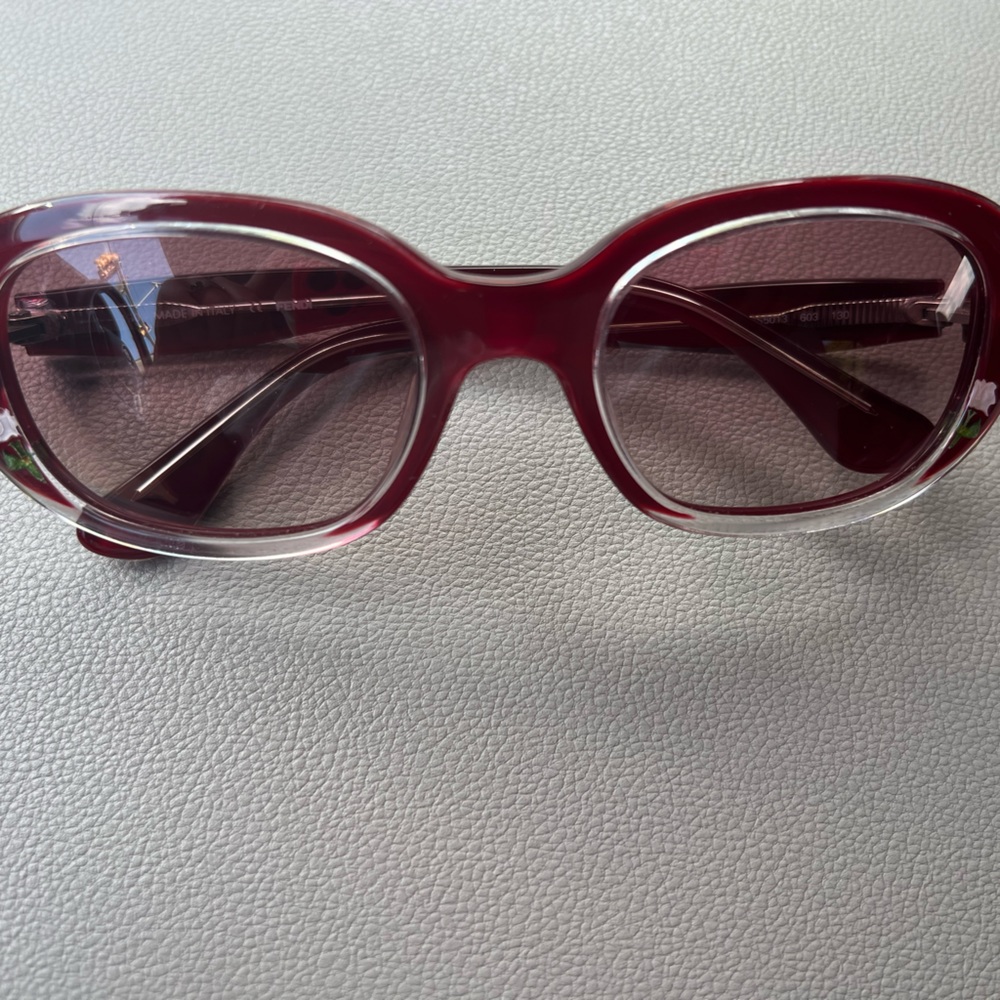 Vintage 90’s Fendi sunglasses.